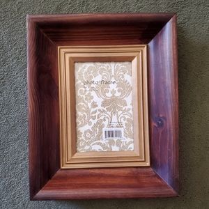 BP Industries, INC 4"x6" Wood Photo Frame